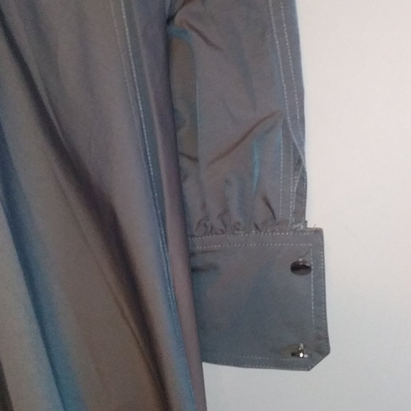 New Long Grey Dress - Must Go!! - Picture 7 of 7